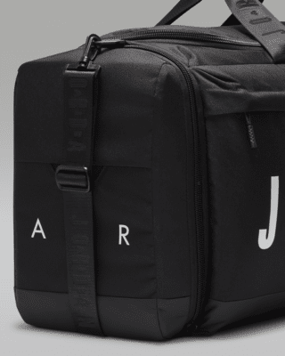専用未使用　NIKE ジョーダン ベロシティ ダッフルバッグ　８１L ブラック Nike.comにおけるジョーダン ベロシティ ダッフルバッグ (81L)に関する